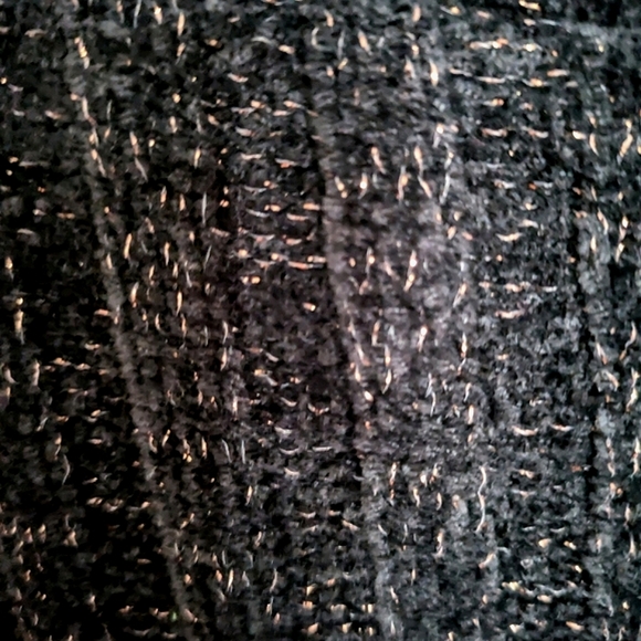 Black Chenille V-neck Shimmer Sweater - Picture 3 of 9